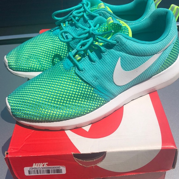 Nike Other - Nike Roshe Running Shoe